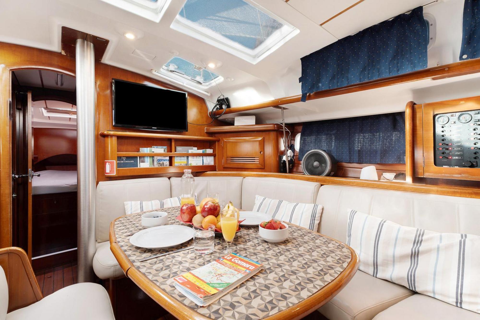 Pato Lucas Sail Boat Hotel San Sebastián de la Gomera Buitenkant foto