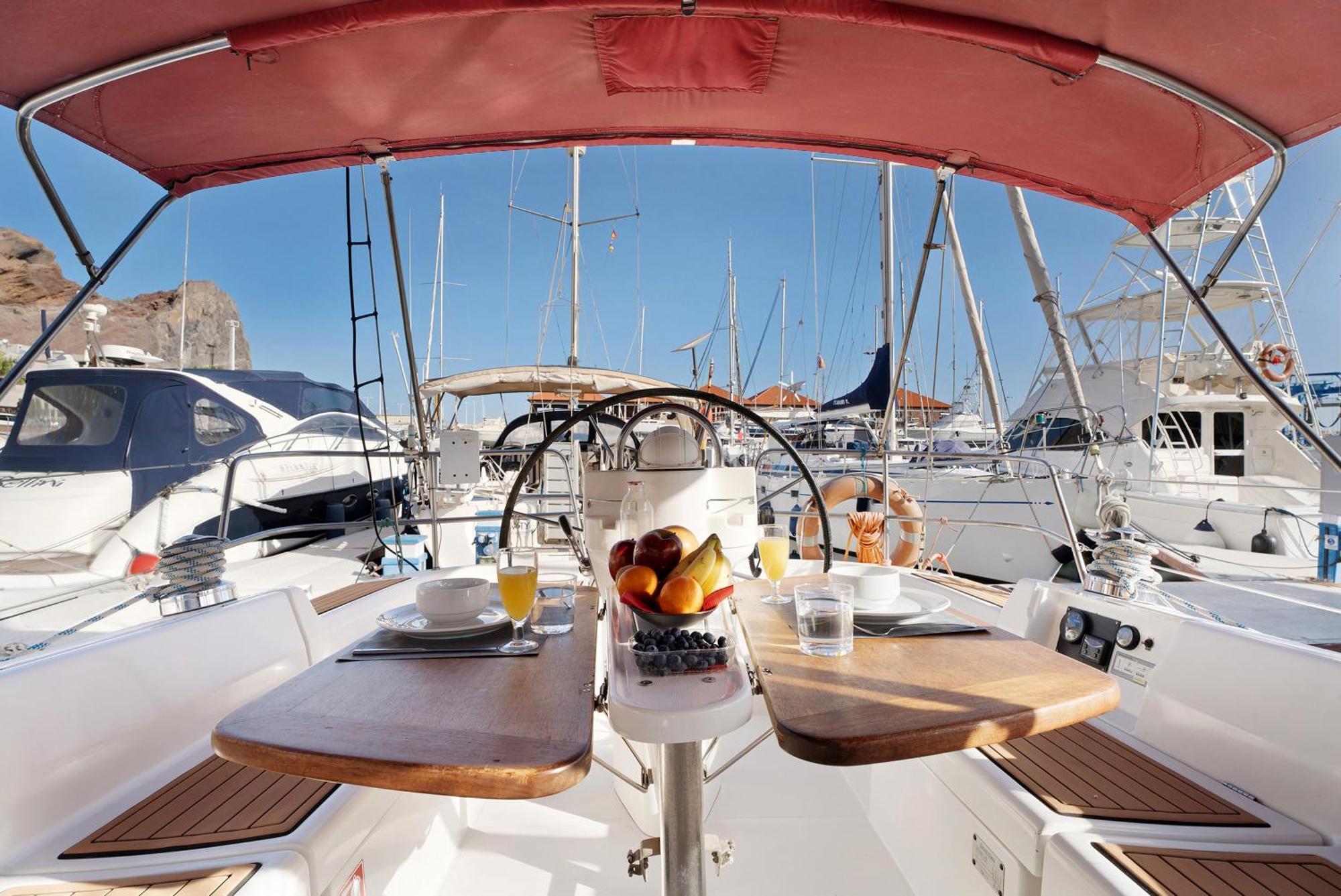 Pato Lucas Sail Boat Hotel San Sebastián de la Gomera Buitenkant foto